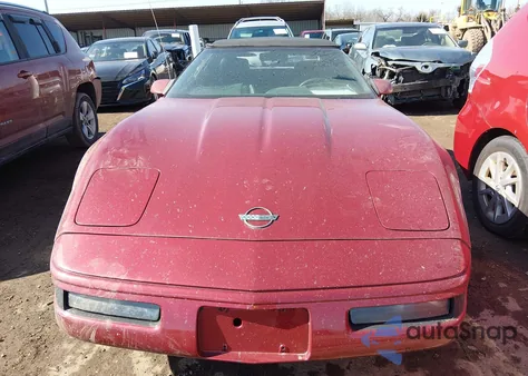 1991 Chevrolet Corvette из США, поврежденный, VIN 1G1YY3382M5112833